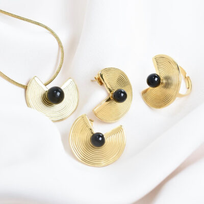 Set Statement Gold & Black