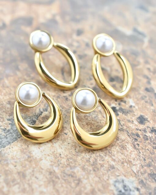 Aretes Gold and Pearl