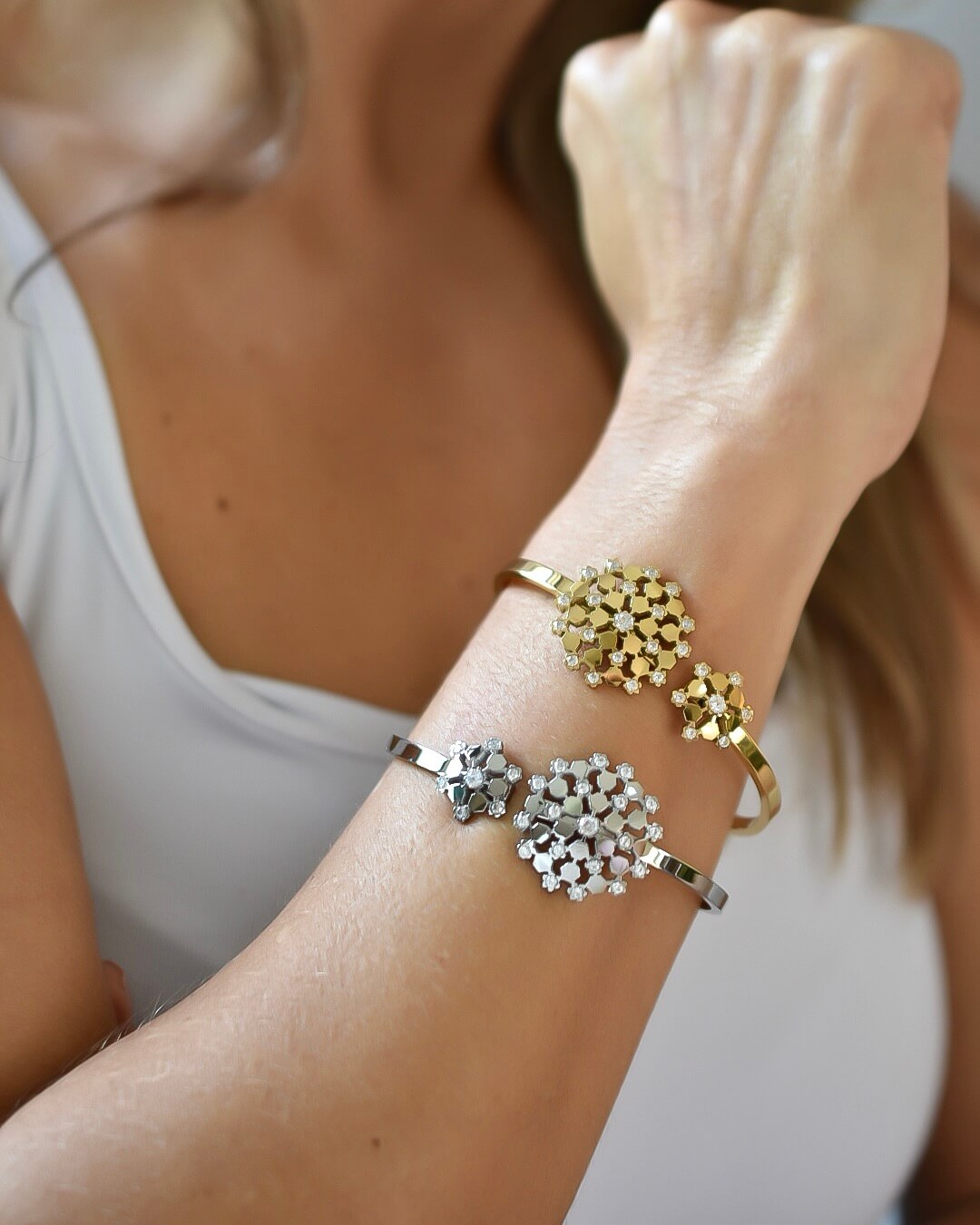 Pulsera Flakes (2 colores disponibles)