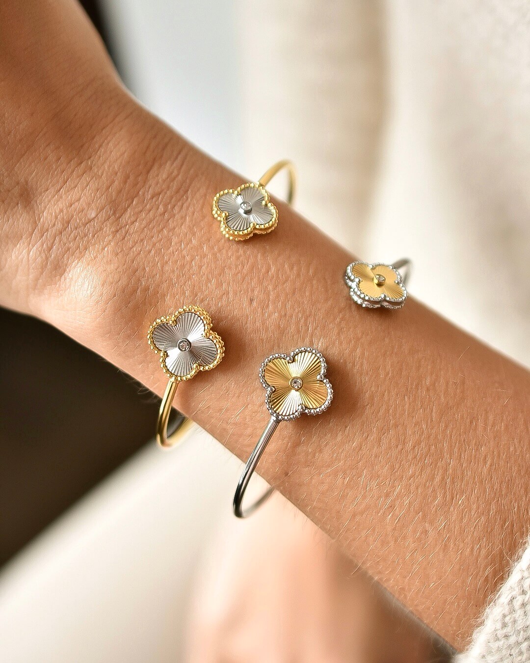 Pulseras Blossom Brand design