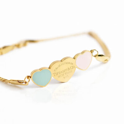 Pulsera pastel brand design