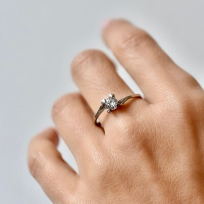 Anillo Solitario 8 y 8.5